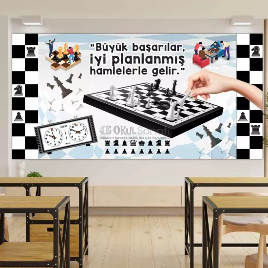Satranç Sınıfı Okul Posteri | Büyük Başarılar